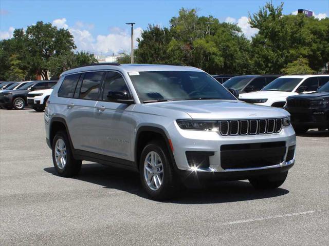 2025 Jeep Grand Cherokee GRAND CHEROKEE L LAREDO X 4X2