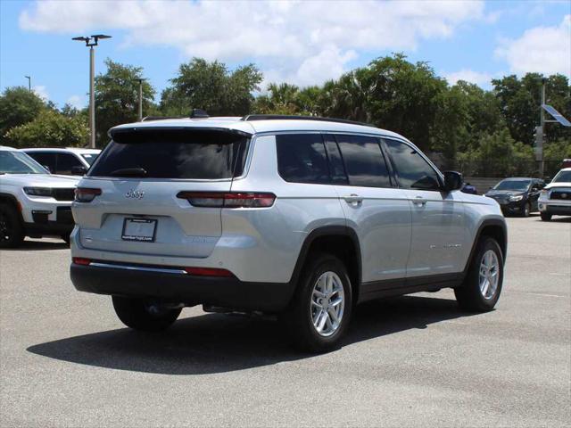 2025 Jeep Grand Cherokee GRAND CHEROKEE L LAREDO X 4X2