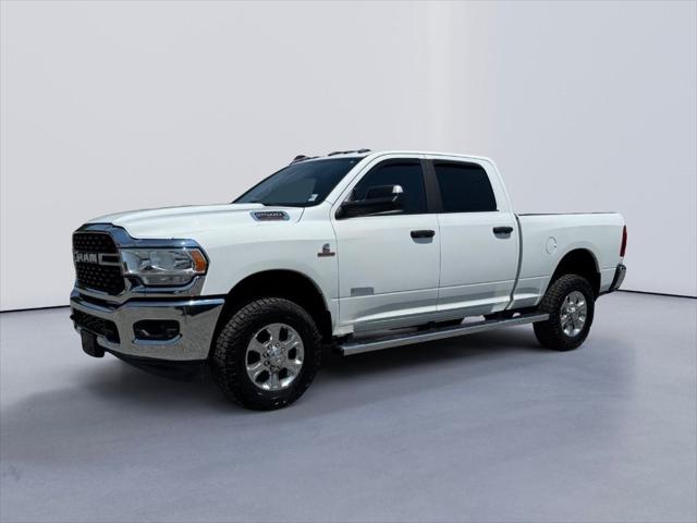 2022 RAM 2500 Big Horn Crew Cab 4x4 64 Box