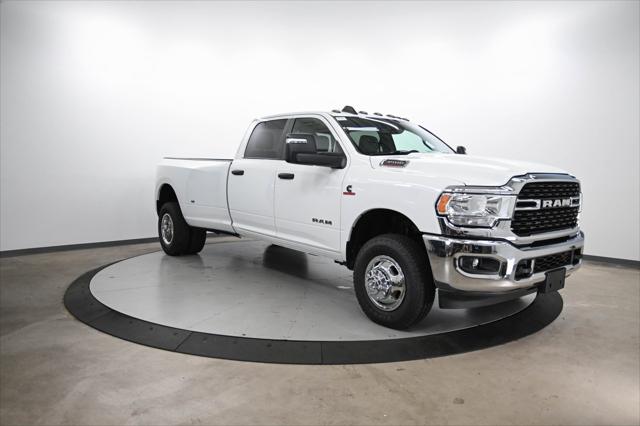 2023 RAM 3500 Big Horn Crew Cab 4x4 8 Box
