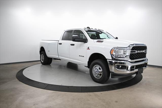 2023 RAM 3500 Big Horn Crew Cab 4x4 8 Box
