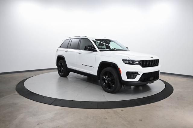 2023 Jeep Grand Cherokee Altitude 4x4