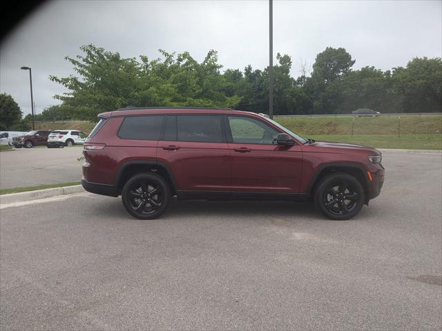 2025 Jeep Grand Cherokee GRAND CHEROKEE L ALTITUDE X 4X4