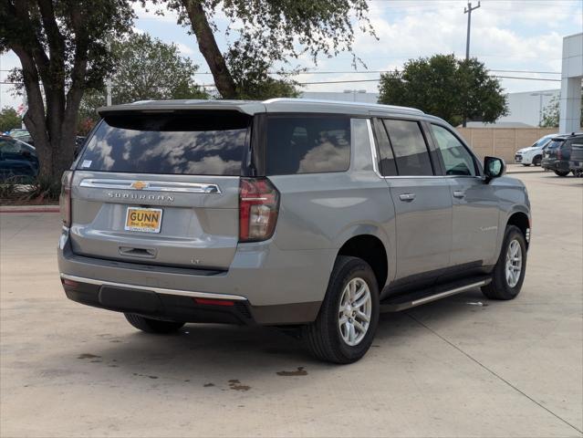 2023 Chevrolet Suburban 2WD LT