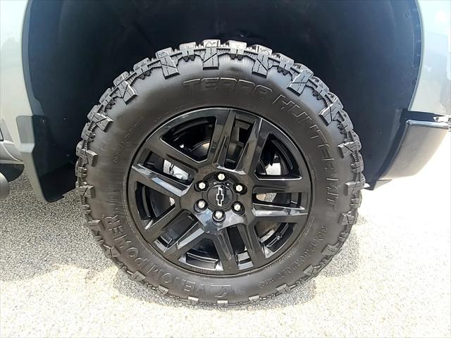 2024 Chevrolet Silverado 1500 4WD Crew Cab Short Bed Custom Trail Boss