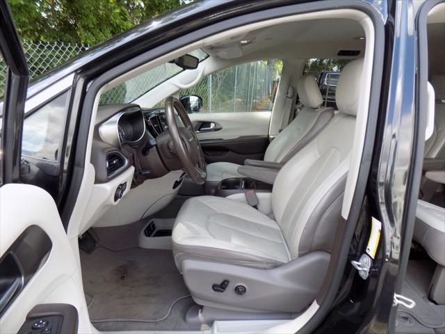 2018 Chrysler Pacifica Touring L