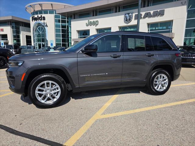 2025 Jeep Grand Cherokee Laredo X 4x4