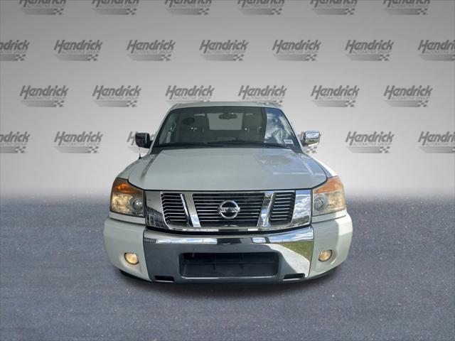 2015 Nissan Titan SV