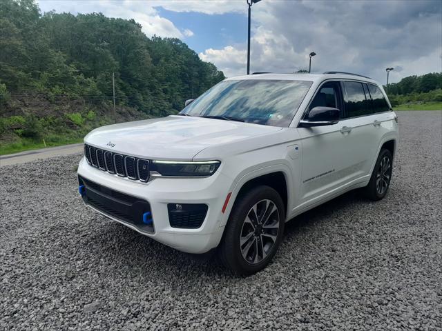 2022 Jeep Grand Cherokee 4xe Overland 4x4