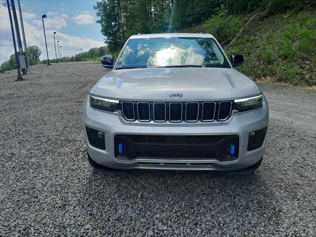 2022 Jeep Grand Cherokee 4xe Overland 4x4