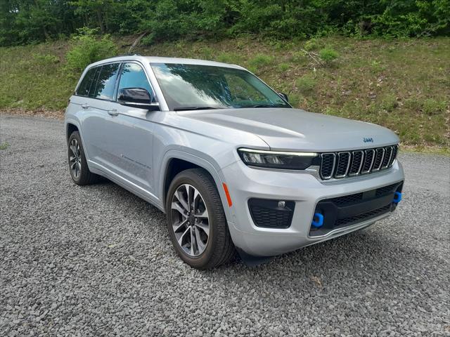 2022 Jeep Grand Cherokee 4xe Overland 4x4