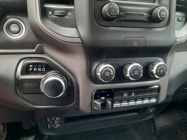 2023 Ram 3500 Tradesman/SLT