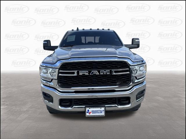 2024 RAM 3500 Tradesman Crew Cab 4x4 8 Box