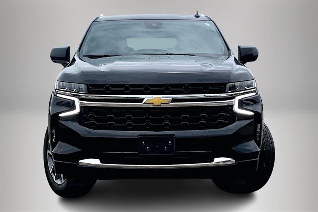 2024 Chevrolet Suburban 2WD LS