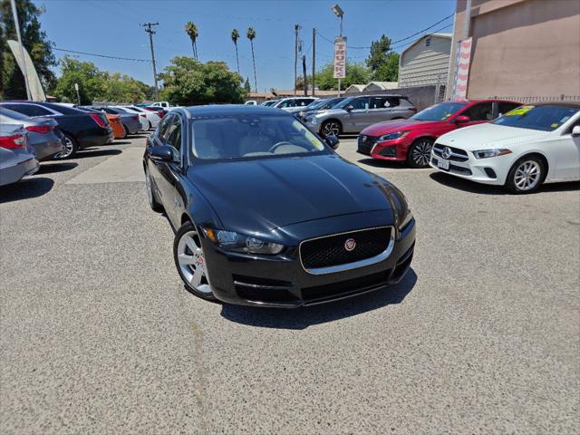 2018 Jaguar XE 25t Premium
