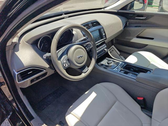 2018 Jaguar XE 25t Premium