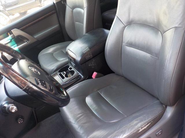 2010 Toyota Land Cruiser V8