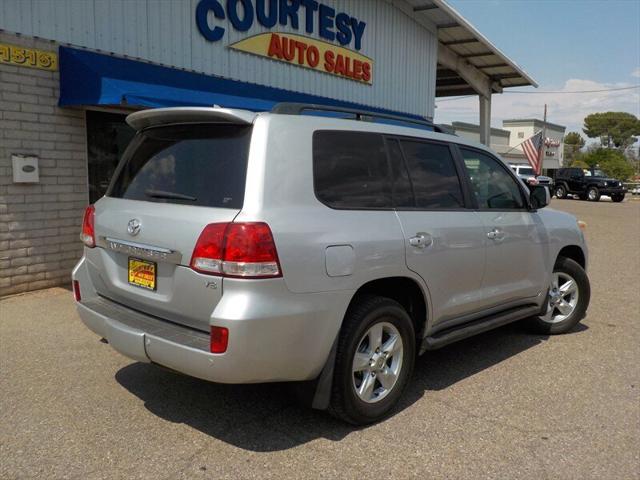 2010 Toyota Land Cruiser V8