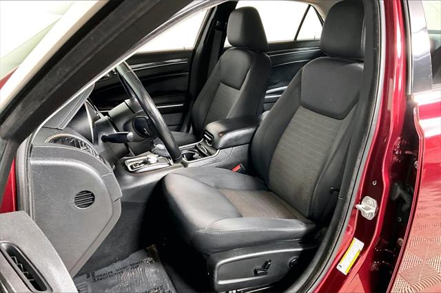 Used 2019 Chrysler 300 For Sale in Olive Branch, MS