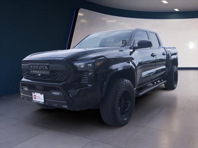 2024 Toyota Tacoma SR5's photo