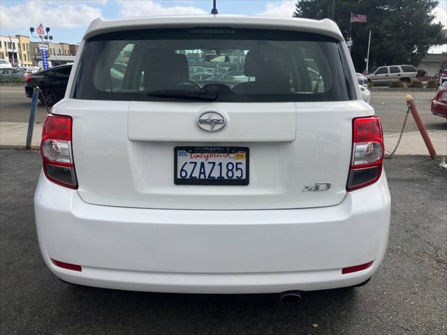2012 Scion xD Base 4dr Hatchback 4A