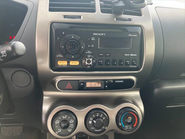 2012 Scion xD Base 4dr Hatchback 4A