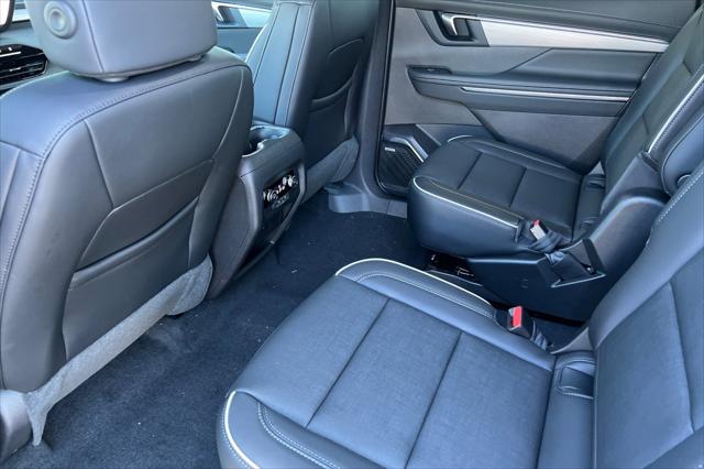 2025 Buick Enclave Preferred FWD