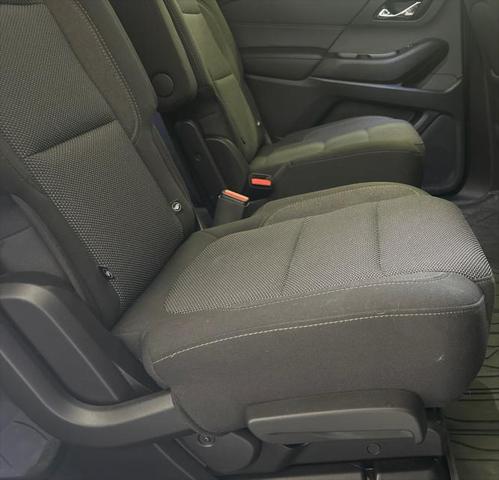 2022 Chevrolet Traverse AWD LT Cloth