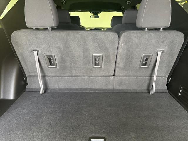 2022 Chevrolet Traverse AWD LT Cloth