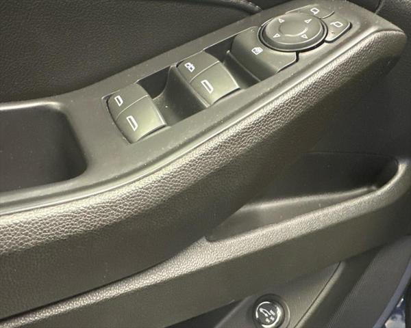 2022 Chevrolet Traverse AWD LT Cloth
