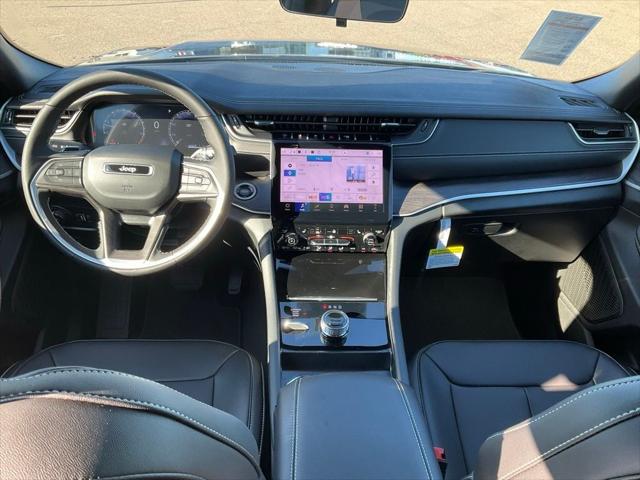 2025 Jeep Grand Cherokee GRAND CHEROKEE LIMITED 4X4 2025 Jeep Grand Cherokee GRAND CHEROKEE LIMITED 4X4