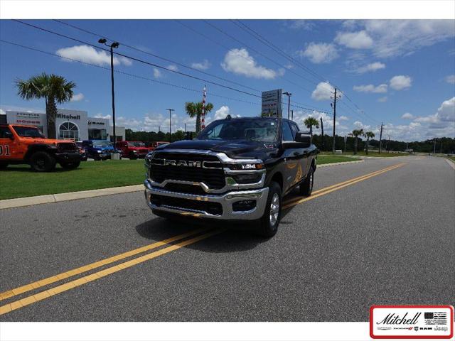 2025 RAM Ram 2500 RAM 2500 BIG HORN CREW CAB 4X2 64 BOX