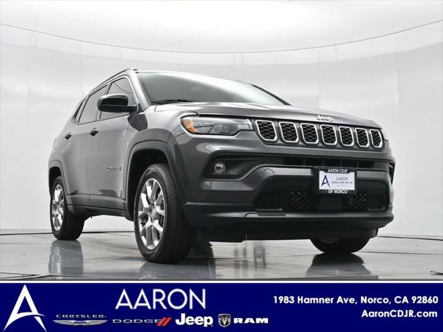 2024 Jeep Compass Latitude Lux FWD