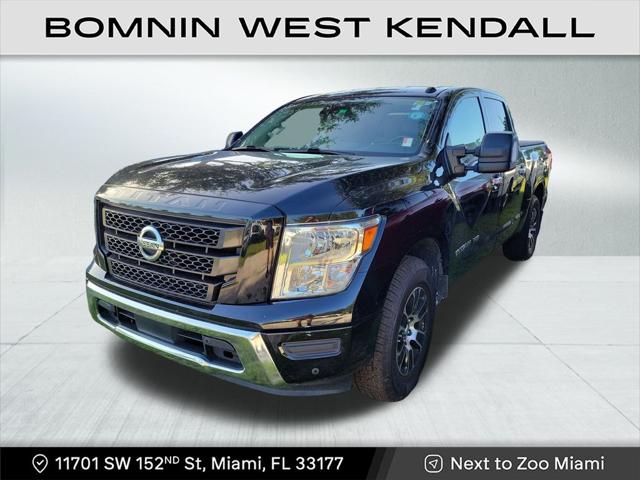 2020 Nissan TITAN Crew Cab SV 4x2