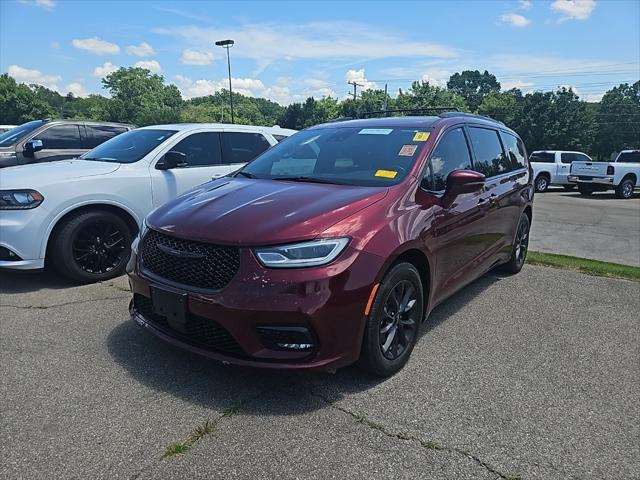 2021 Chrysler Pacifica Touring L