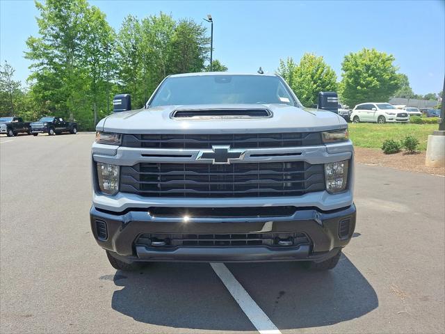 2024 Chevrolet Silverado 2500HD 4WD Crew Cab Standard Bed Custom