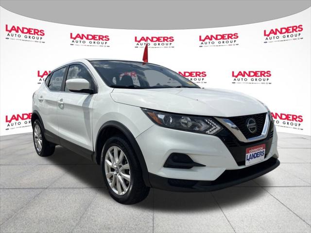 2022 Nissan Rogue Sport S FWD Xtronic CVT