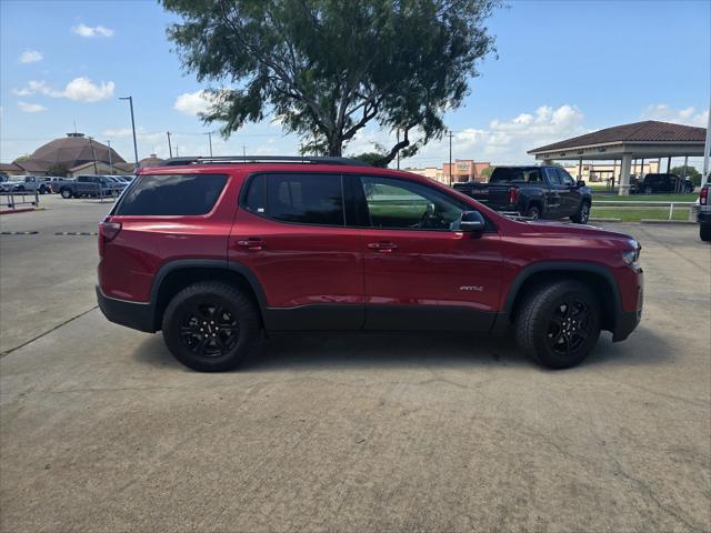 2023 GMC Acadia AWD AT4
