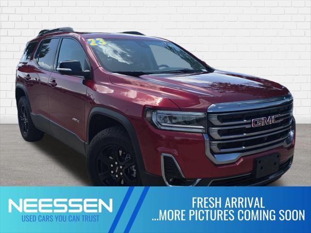 2023 GMC Acadia AWD AT4