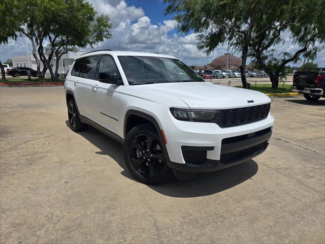 2022 Jeep Grand Cherokee L Altitude 4x4