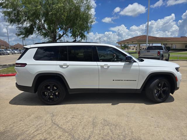 2022 Jeep Grand Cherokee L Altitude 4x4