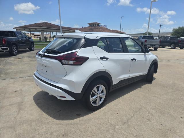 2024 Nissan Kicks S Xtronic CVT