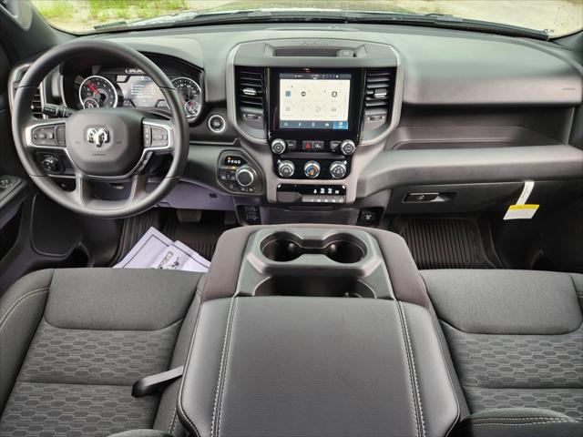 2025 RAM Ram 1500 RAM 1500 WARLOCK CREW CAB 4X4 57 BOX