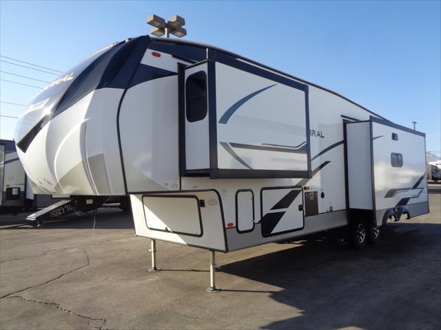 2023 Coachman Chaparral 336Tsik 