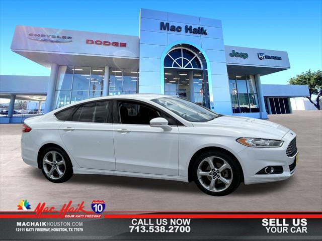 2016 Ford Fusion SE