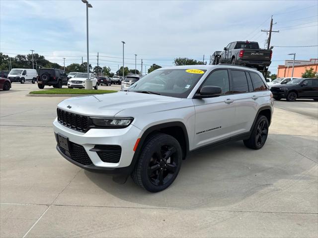 2023 Jeep Grand Cherokee Altitude 4x4
