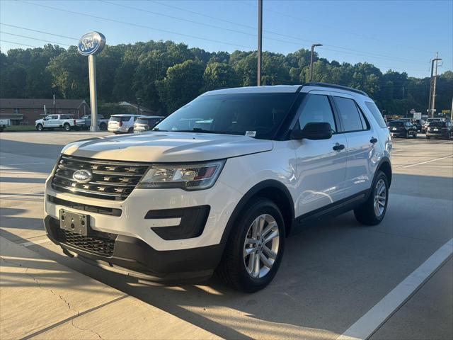 2017 Ford Explorer Base