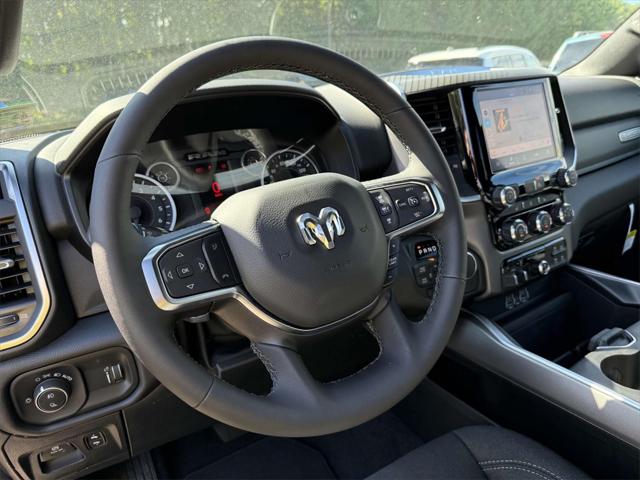 2025 RAM Ram 1500 RAM 1500 BIG HORN CREW CAB 4X4 57 BOX 2025 RAM Ram 1500 RAM 1500 BIG HORN CREW CAB 4X4 57 BOX