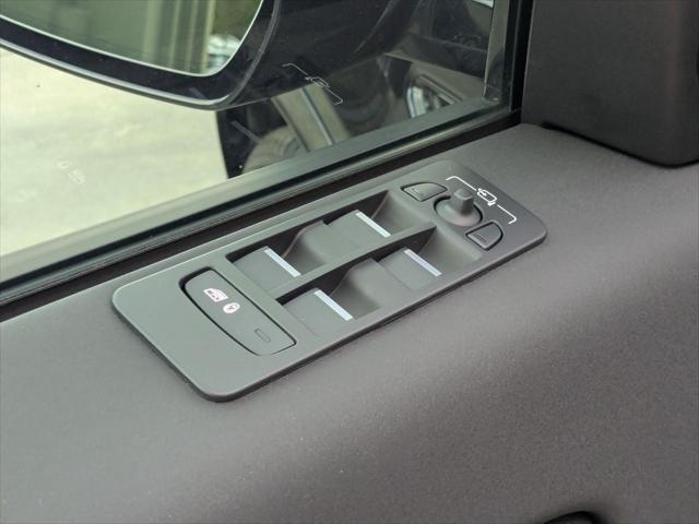 2024 Land Rover Discovery Sport Core S