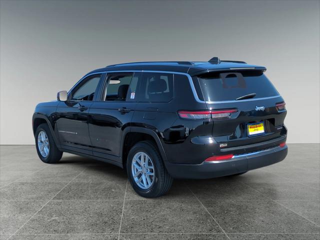 2023 Jeep Grand Cherokee L Laredo 4x2